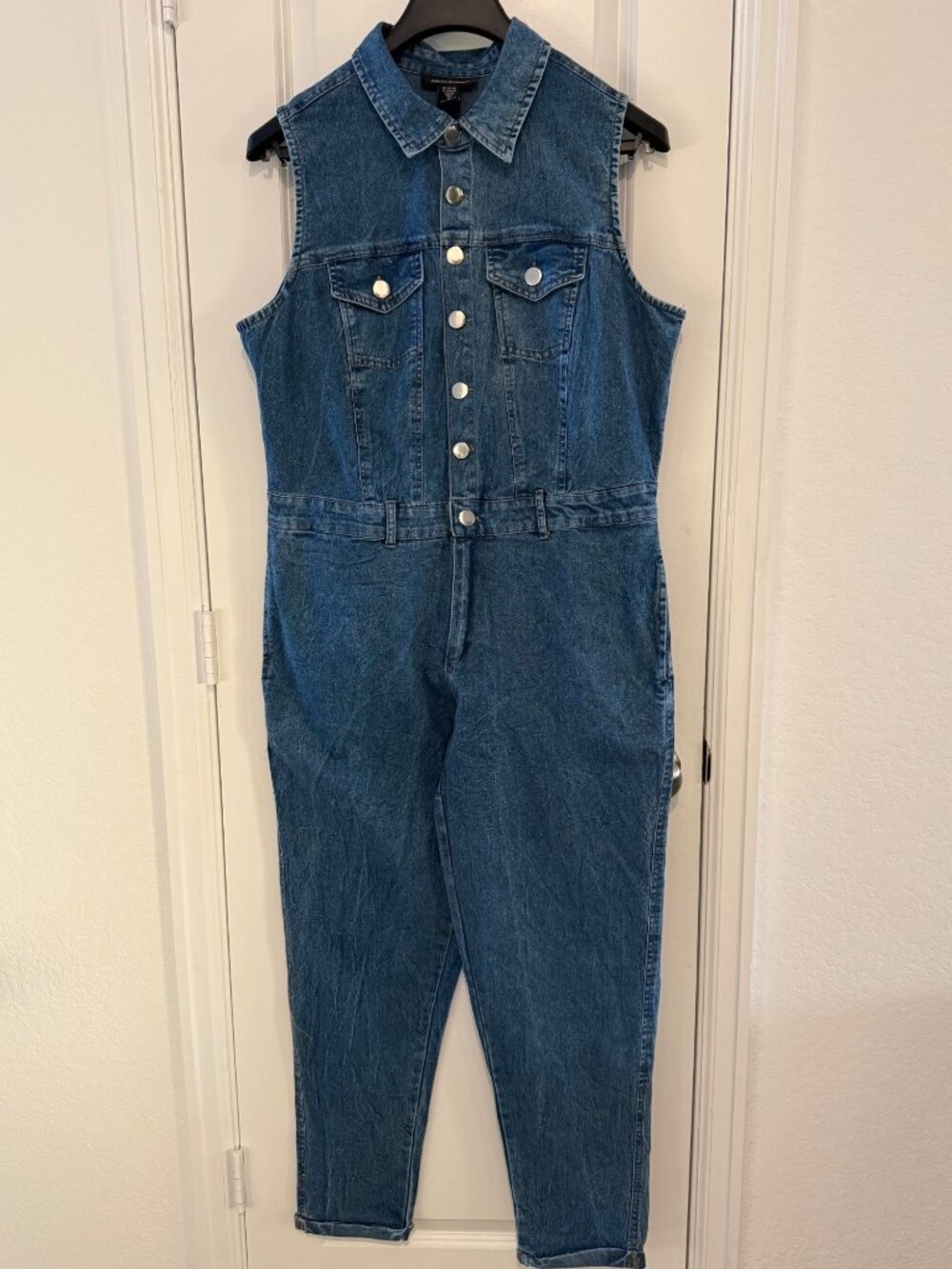Sleeveless Denim Jumpsuit With Snap Buttons By Ashley Stewart Size 16